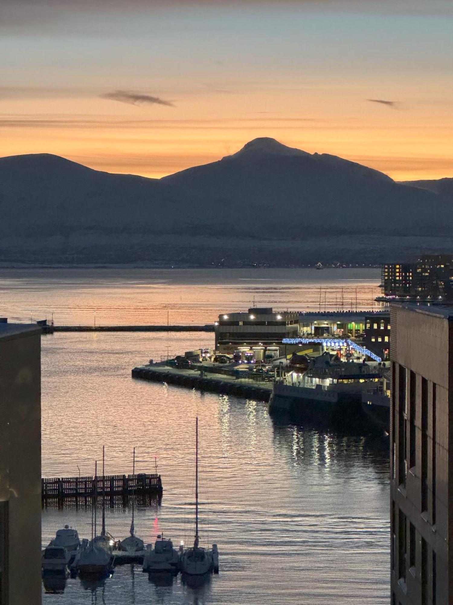 Totalapartments Vervet Gjoa Tromsø Exteriér fotografie